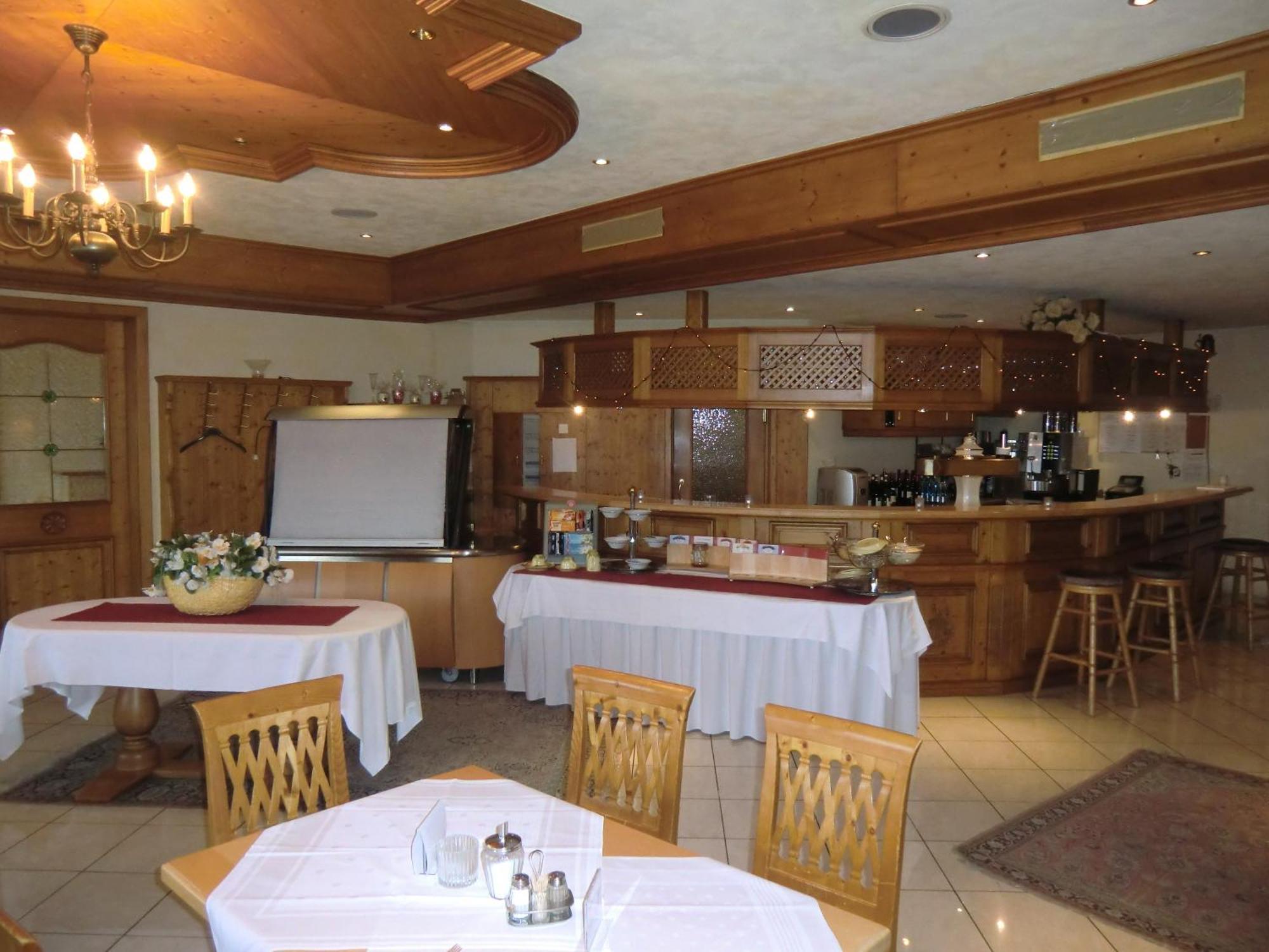 Hotel Schlossgarten Gladenbach Eksteriør billede